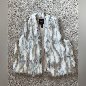 Forever 21 furry vest